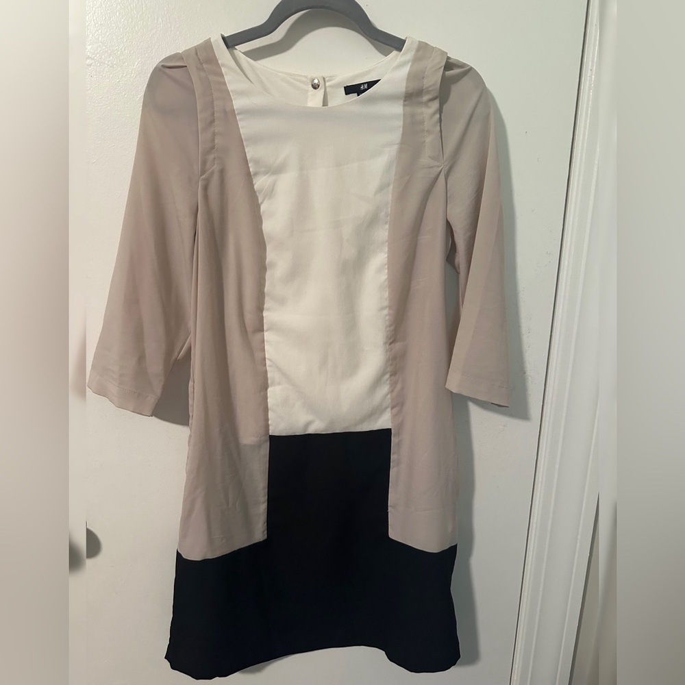 H&M Cream and Black Sheath Dress with Bell Sleeves